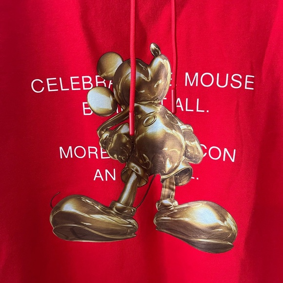 H&M x DISNEY Mickey Mouse Red & Gold Men's Hoody Small sweatshirt Disneyland - Picture 3 of 7